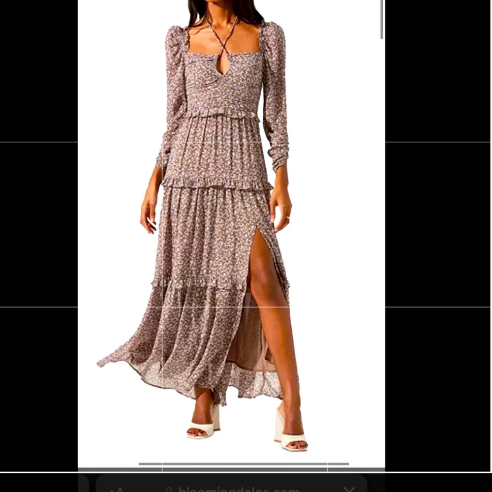Long, front crossed polyester dress with a purple/brown pattern and slit leg